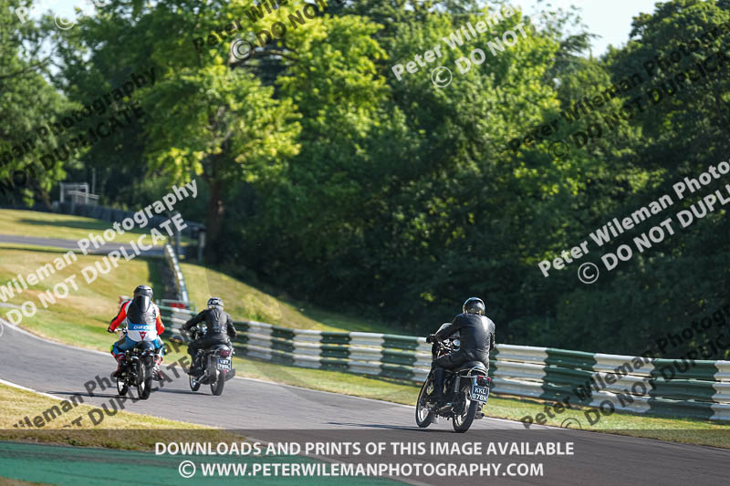 cadwell park;cadwell park photographs;cadwell trackday photographs;enduro digital images;event digital images;eventdigitalimages;peter wileman photography;racing digital images;trackday digital images;trackday photos